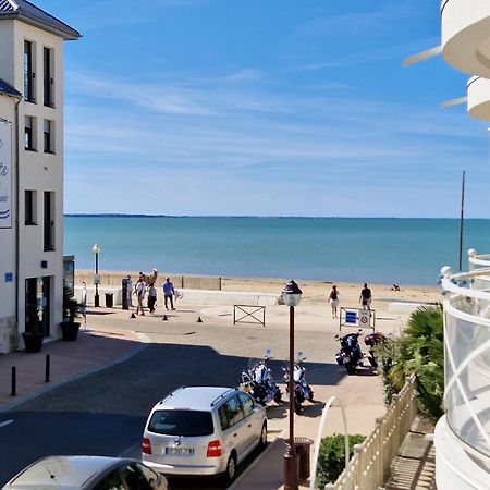 Appartement Pres De La Plage - 4 Pers, Piscine Ouverte, Parking, Animaux Acceptes - Fr-1-706-12 Chatelaillon-Plage Exterior photo