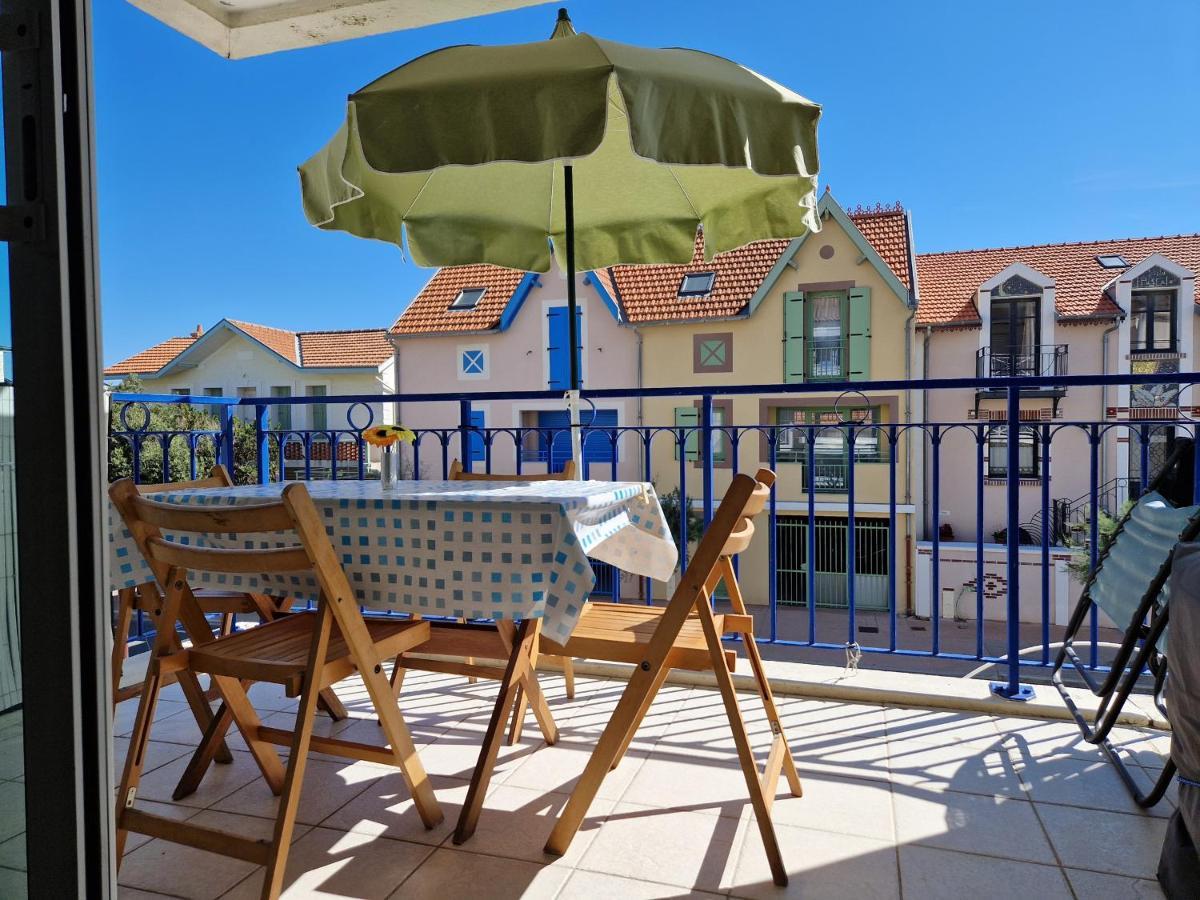 Appartement Pres De La Plage - 4 Pers, Piscine Ouverte, Parking, Animaux Acceptes - Fr-1-706-12 Chatelaillon-Plage Exterior photo